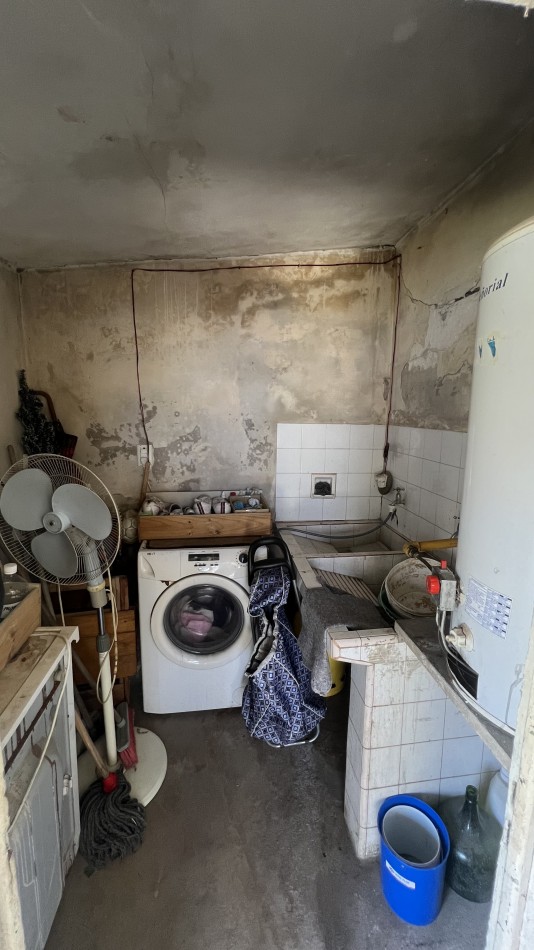 Increible casa en venta en Alberti 2600 2 dorm